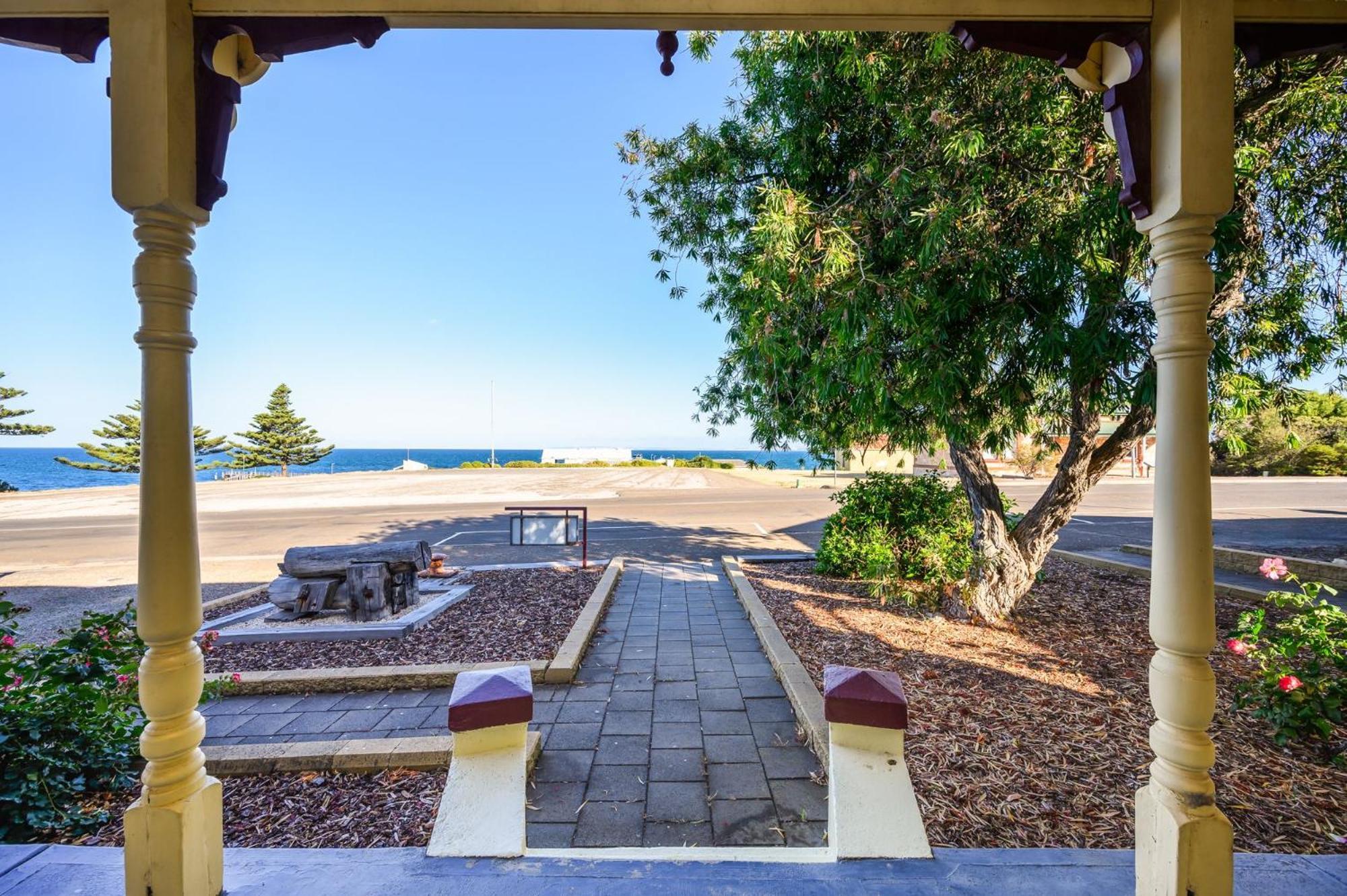 Armadale House - Kingscote Βίλα Εξωτερικό φωτογραφία